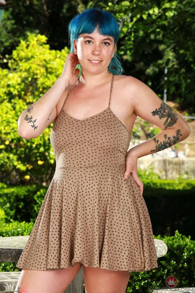 olivia-marie-atk-hairy-98314 Of Page 1-1.webp