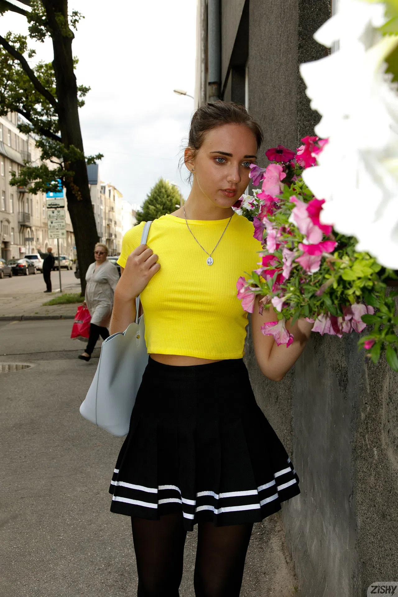 oxana-chic-lemon-cream-cake-zishy-120390 Of Page 1-1.webp