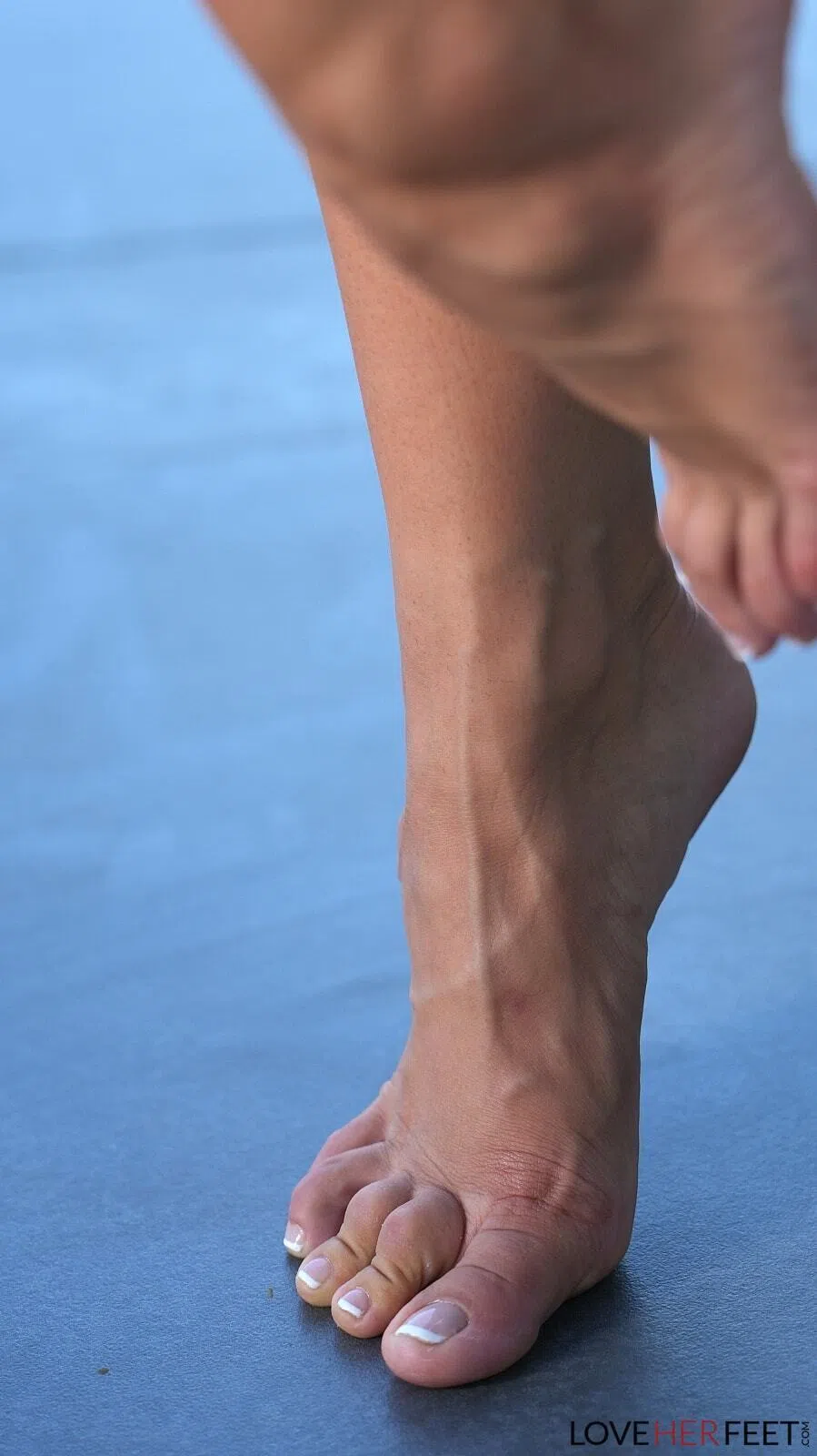 queenie-sateen-lover-her-feet-161805 Of Page 3-12.webp