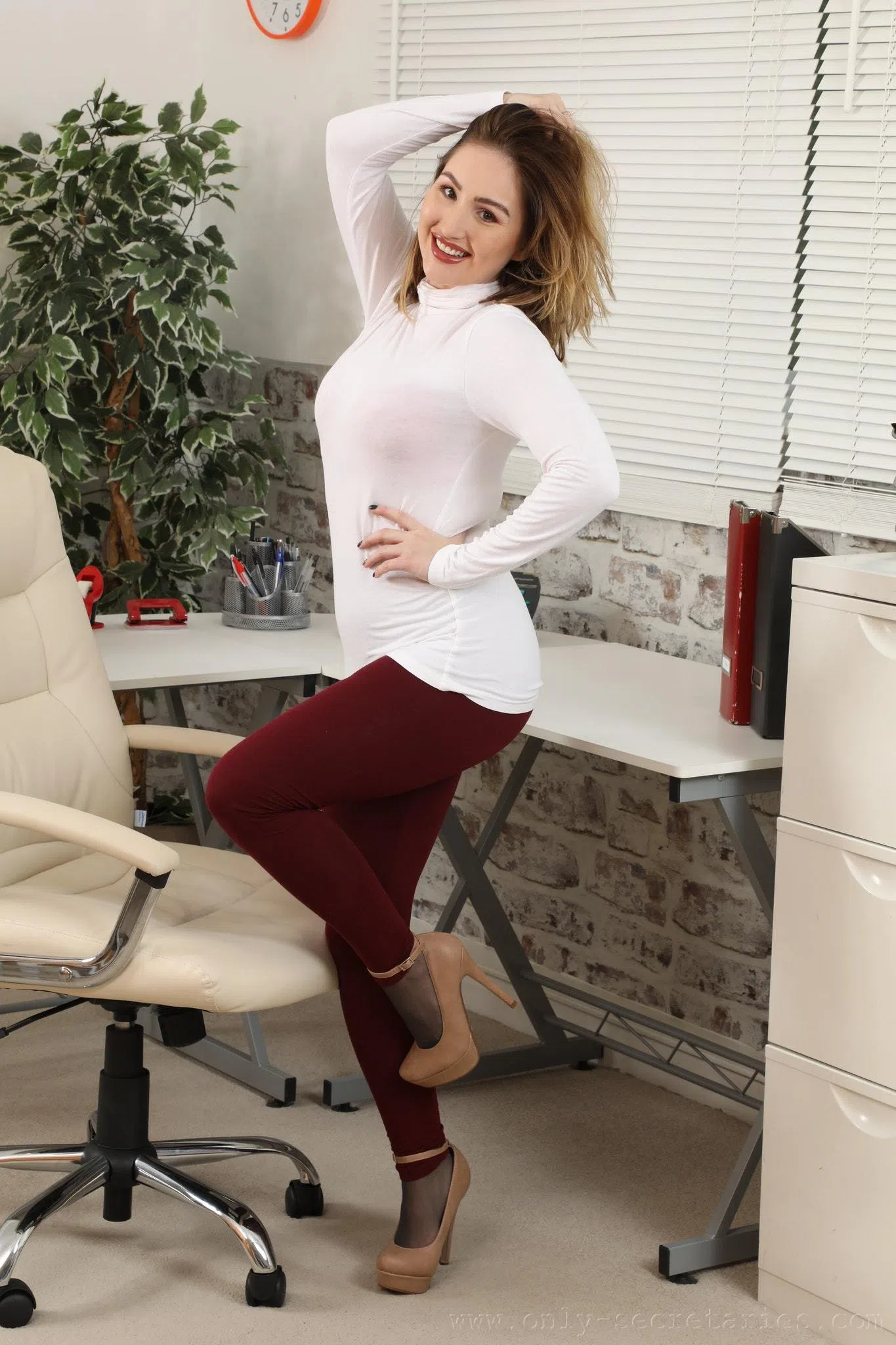 rachelle-only-secretaries-96931 Of Page 1-4.webp