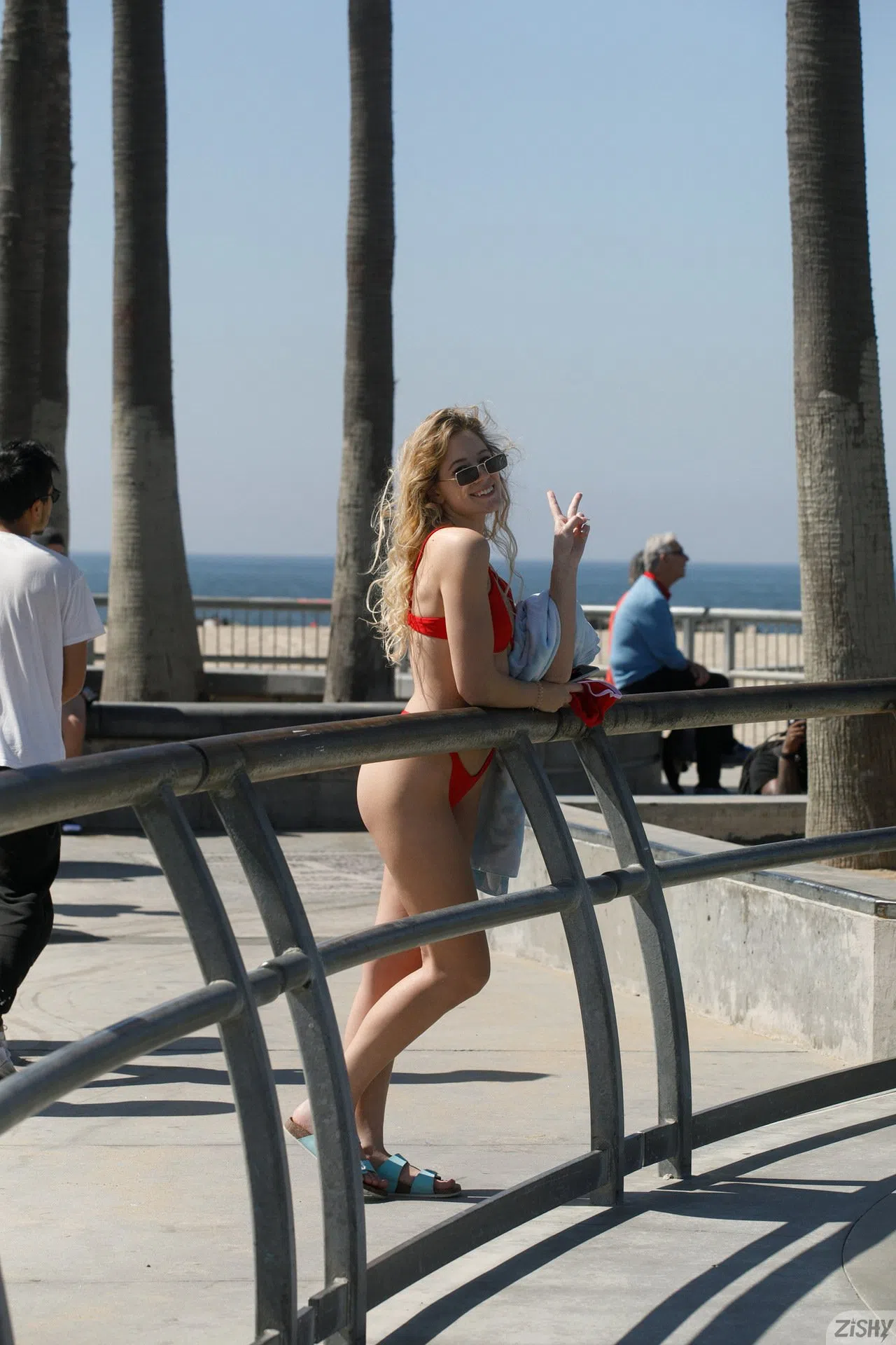 river-lynn-venice-in-color-1-zishy-153909 Of Page 2-9.webp
