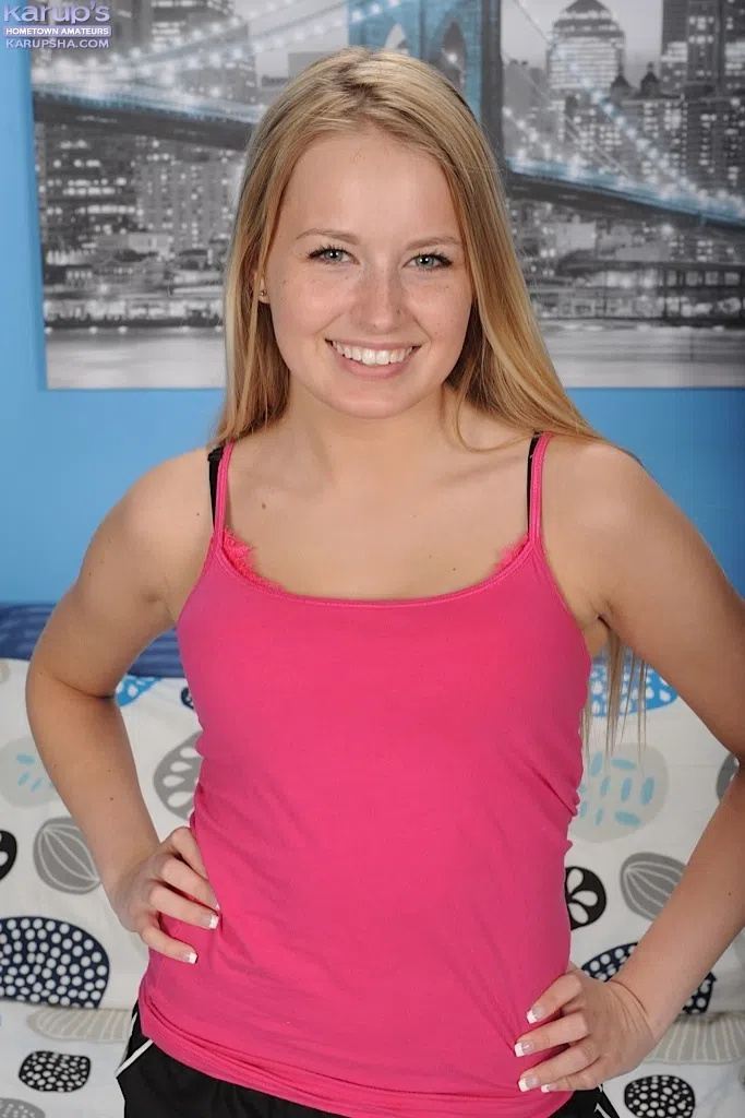 scarlett-sage-karup-s-hometown-amateurs-4-16374 Of Page 1-1.webp