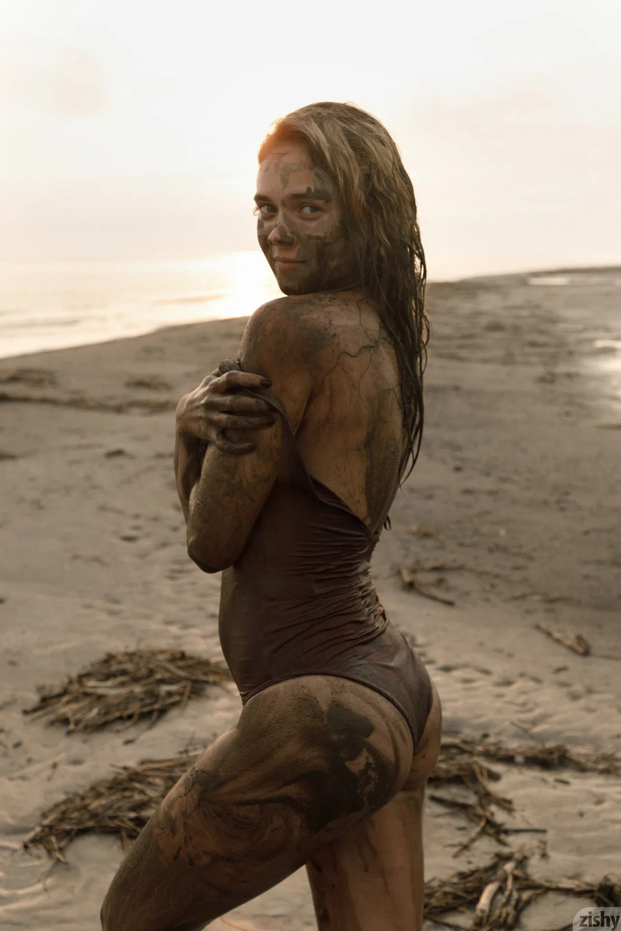 sofia-orlova-on-gryaznyy-beach-zishy-72786 Of Page 2-10.webp