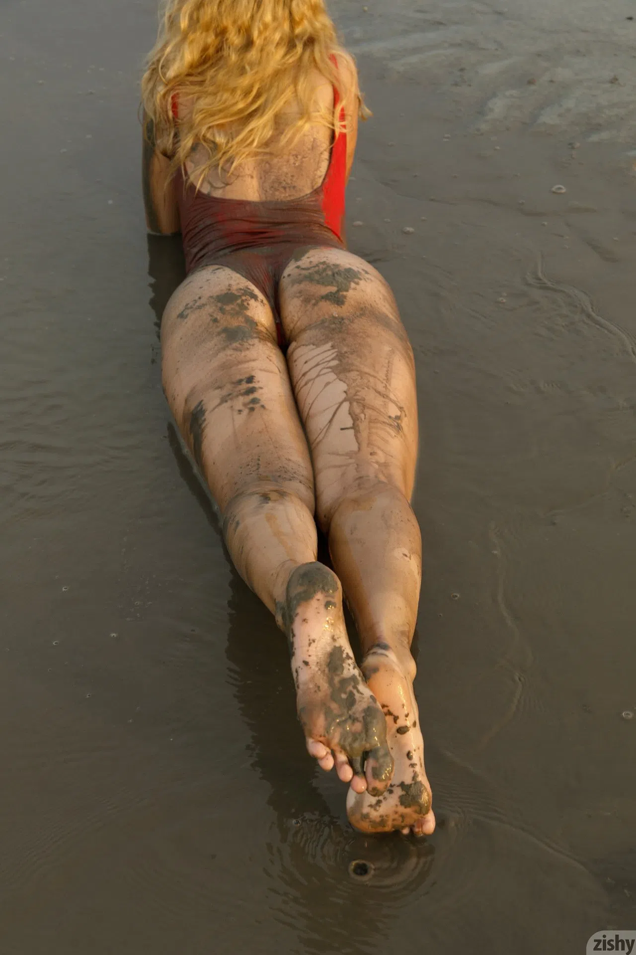 sofia-orlova-on-gryaznyy-beach-zishy-72786 Of Page 1-4.webp
