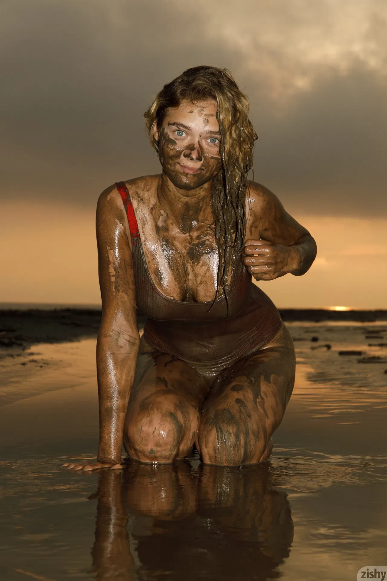 sofia-orlova-on-gryaznyy-beach-zishy-72786 Of Page 2-7.webp