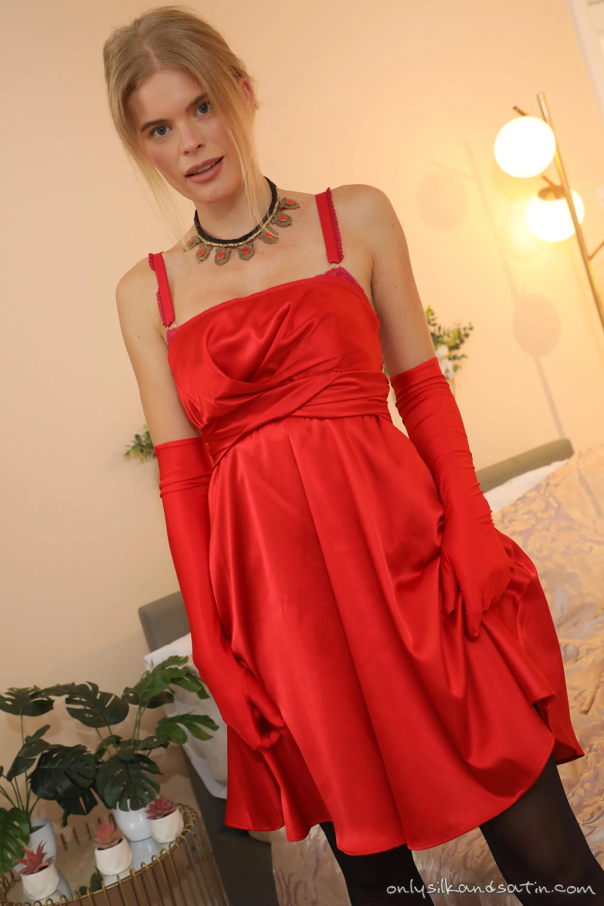 tayla-only-silk-and-satin-161072 Of Page 1-2.webp