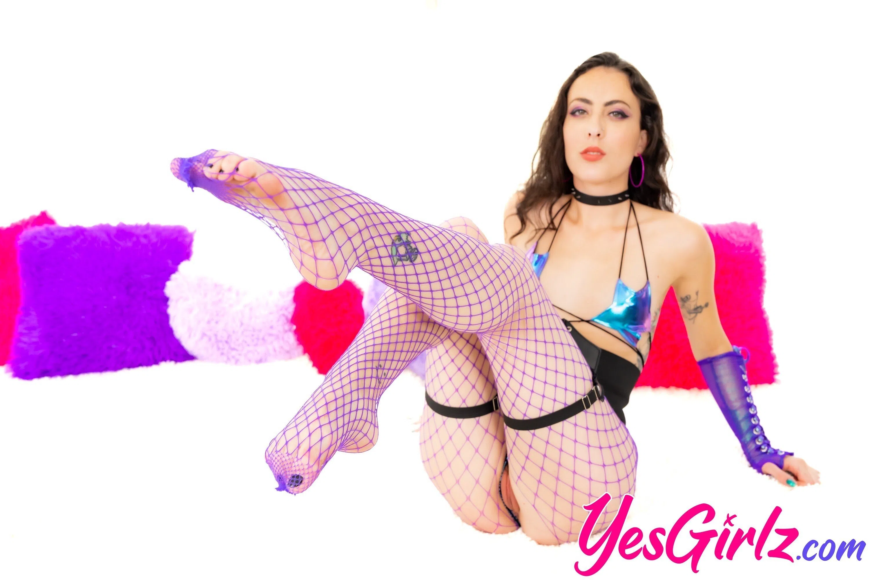 victoria-sunshine-yes-girlz-147831 Of Page 3-12.webp