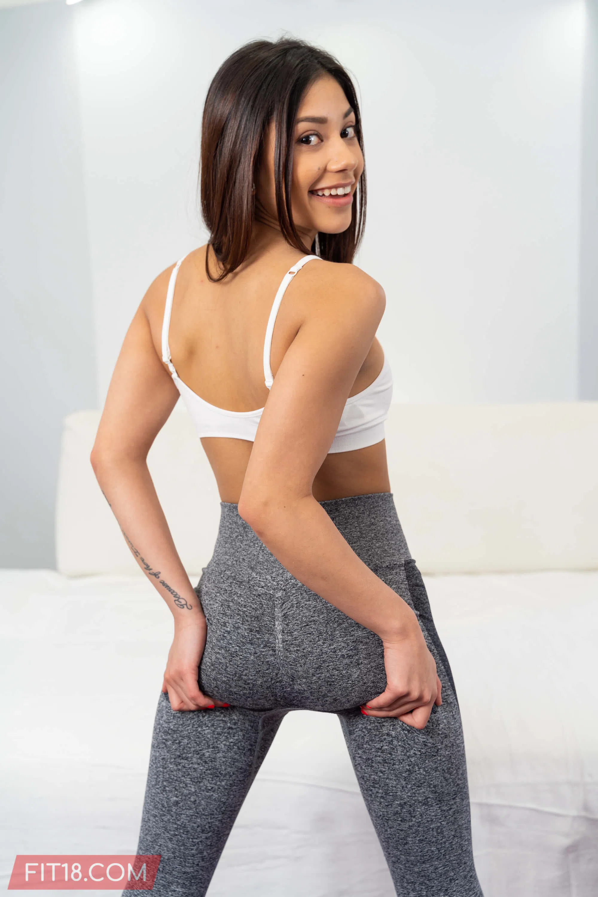 xxlayna-marie-fit-18-99833 Of Page 1-3.webp