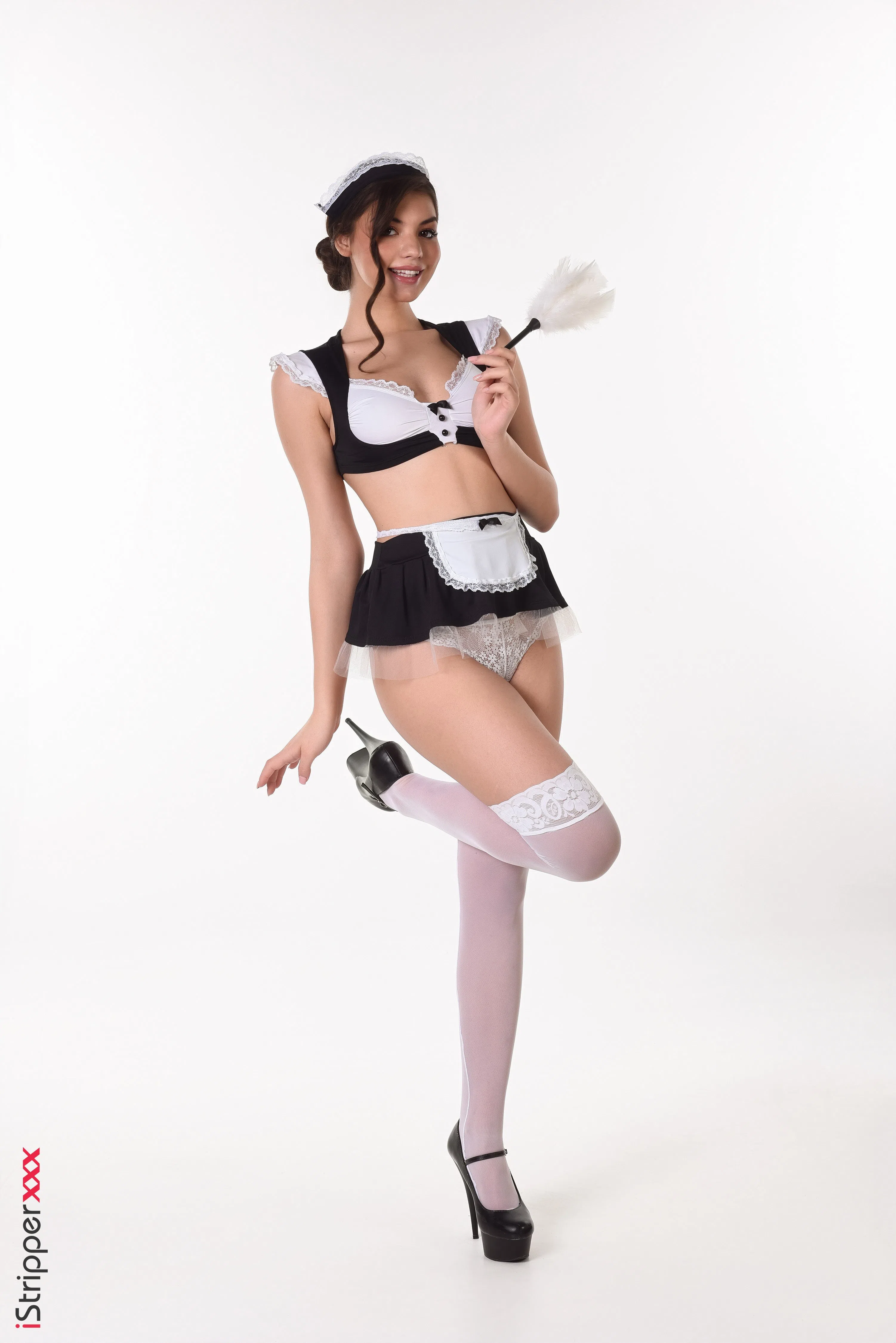 anna-bella-istripper-208123 Of Page 1-1.webp