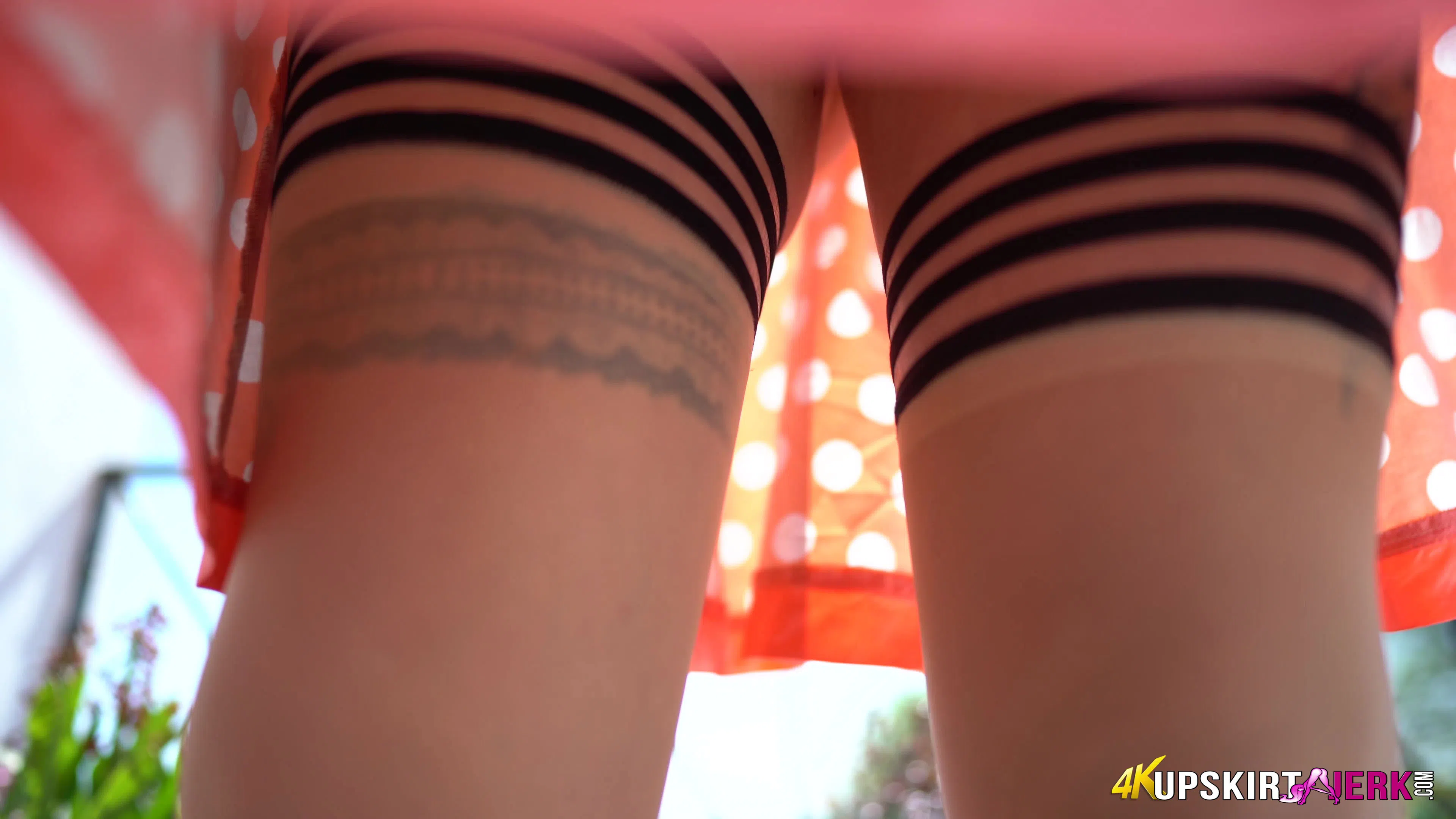 auburn-fox-upskirt-jerk-79516 Of Page 3-12.webp