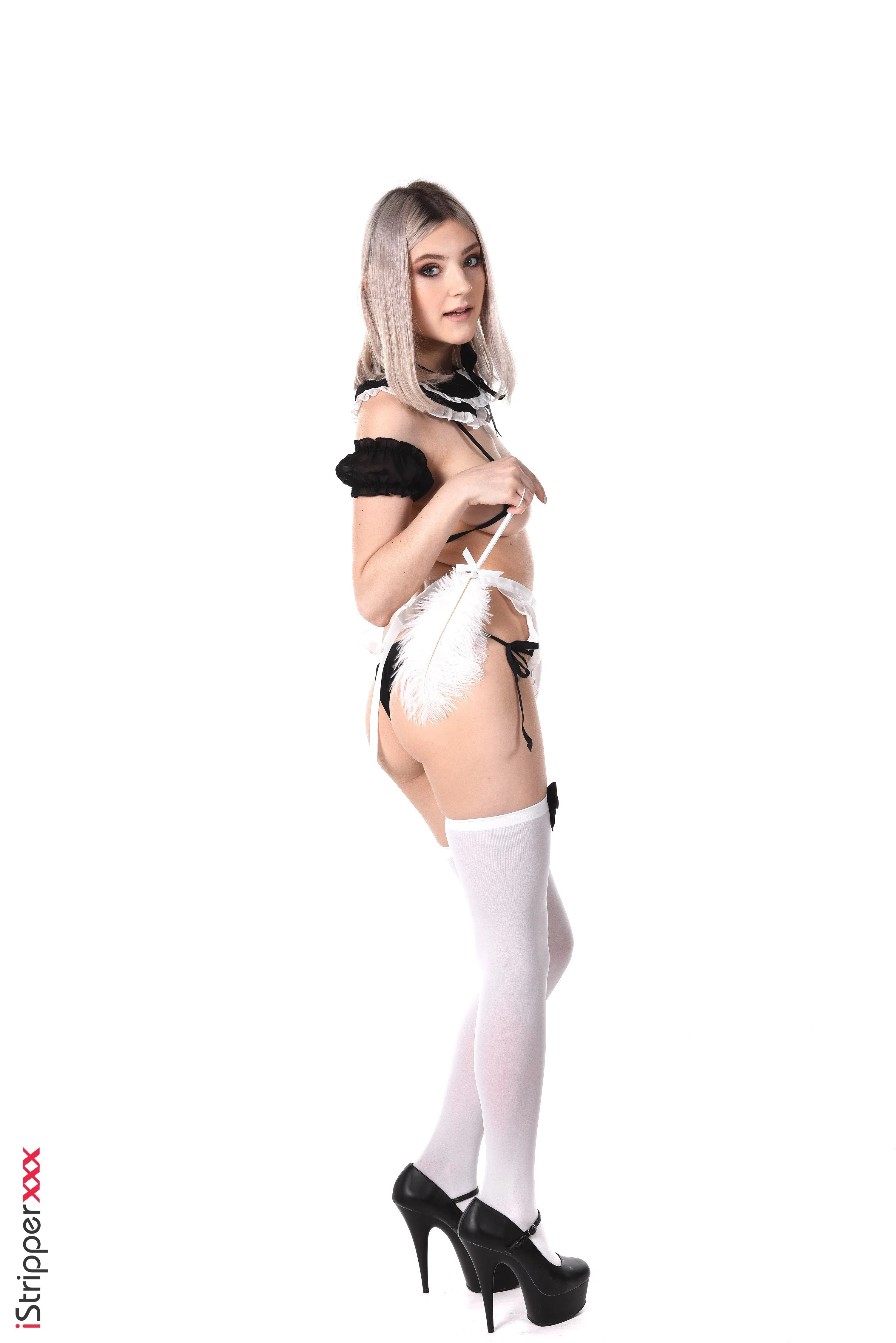 eva-elfie-istripper-70703 Of Page 1-1.webp