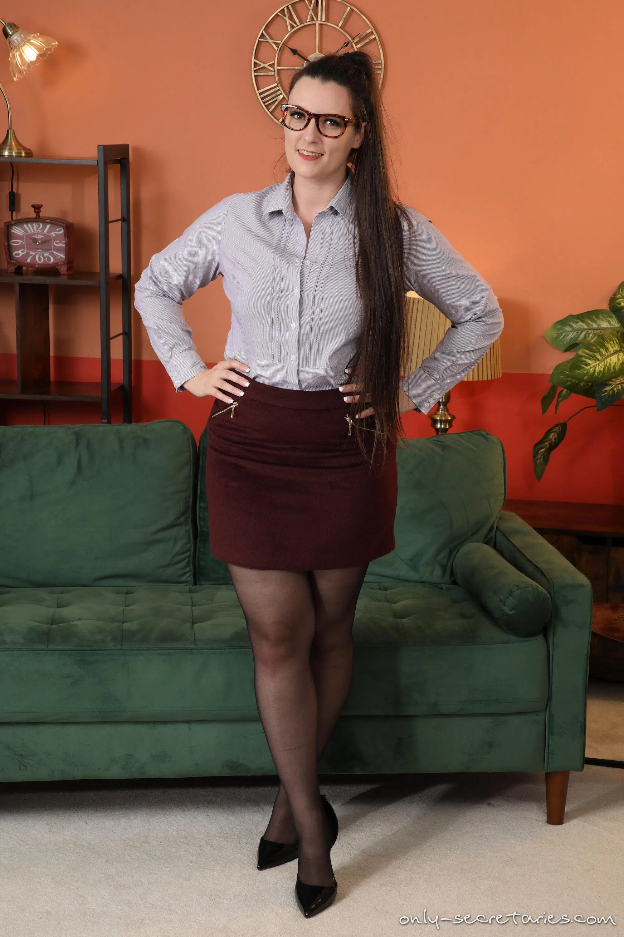 ivy-rain-only-secretaries-154767 Of Page 1-1.webp