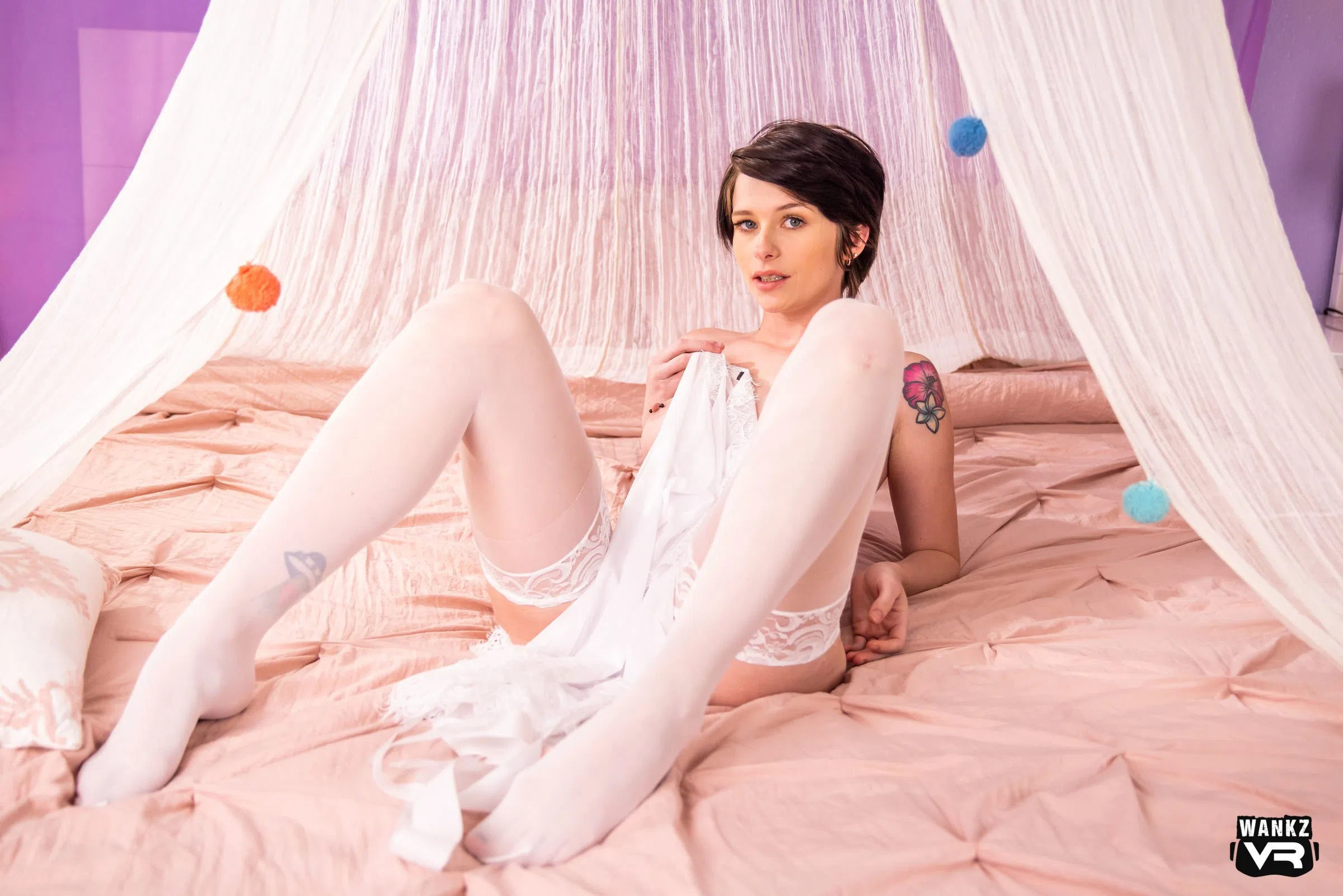 jazmin-luv-kitty-lynn-wankz-vr-150948 Of Page 1-5.webp