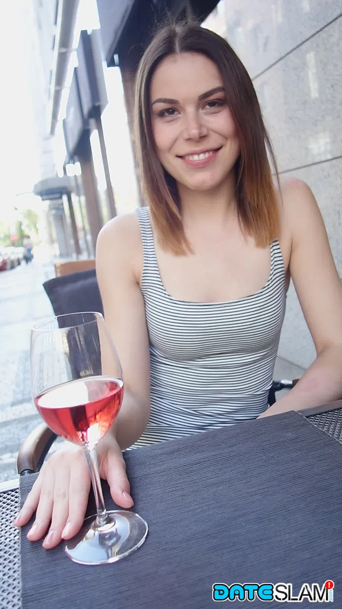 jessica-bell-date-slam-35553 Of Page 1-1.webp