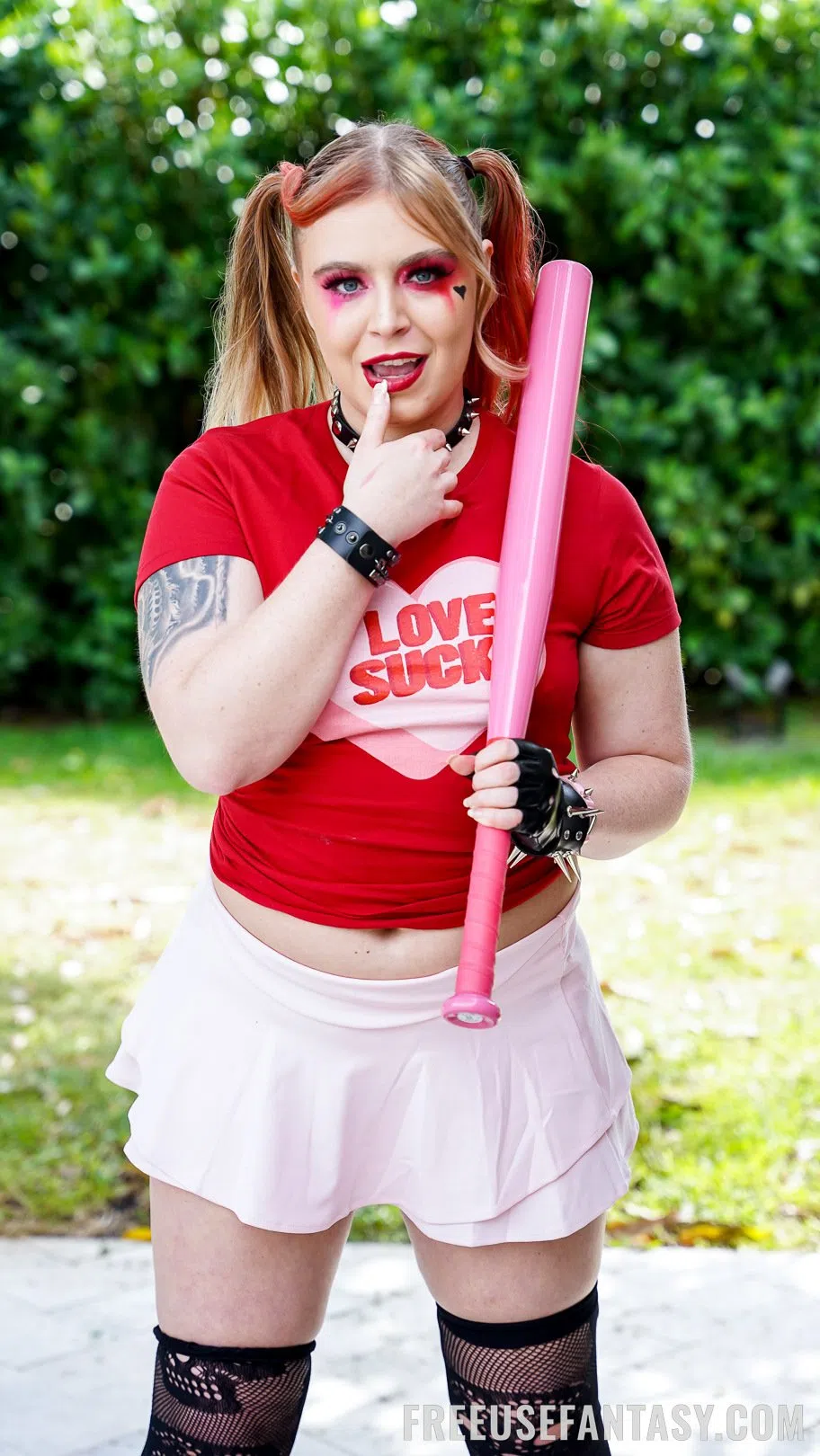 krissy-knight-lola-aiko-freeuse-fantasy-157926 Of Page 1-4.webp