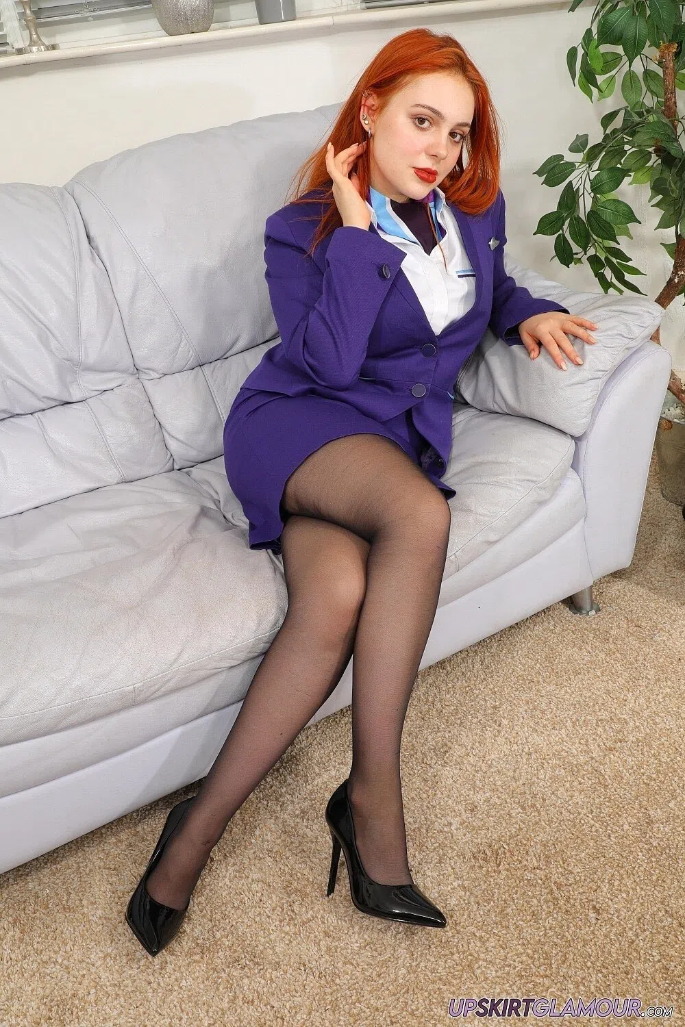 rose-dame-up-skirt-glamour-129671 Of Page 1-2.webp