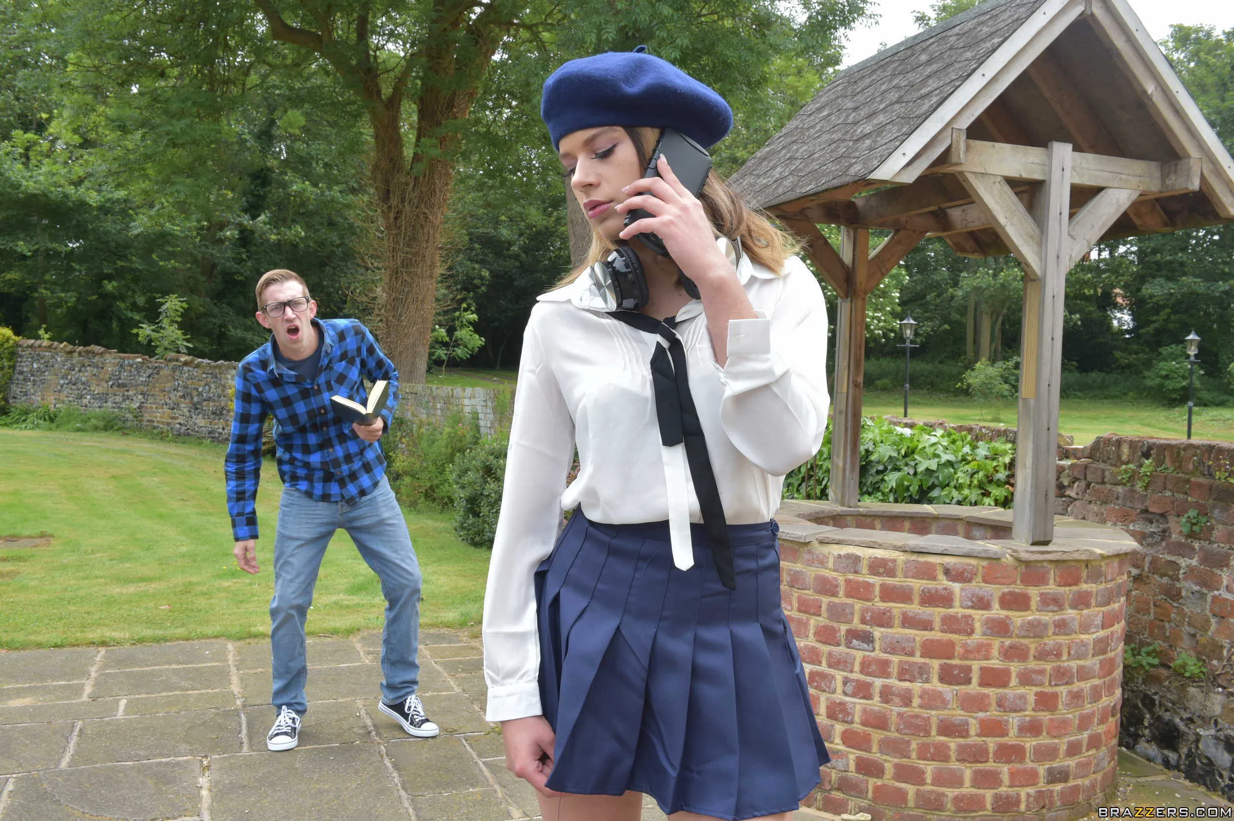 alice-fabre-teens-like-it-big-46473 Of Page 1-1.webp