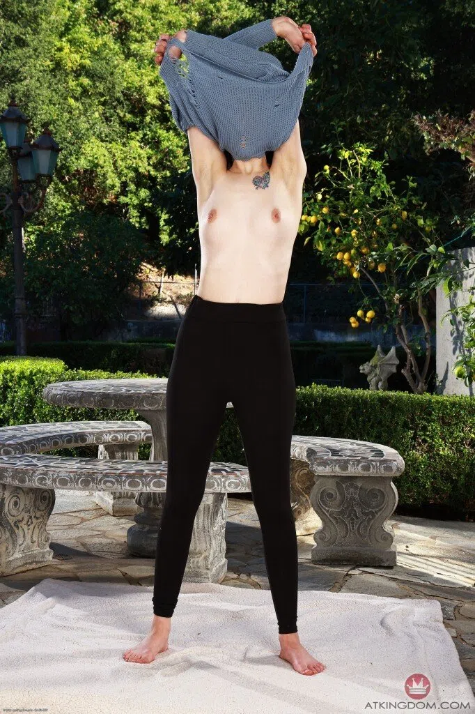 corra-cox-atk-galleria-115072 Of Page 2-6.webp