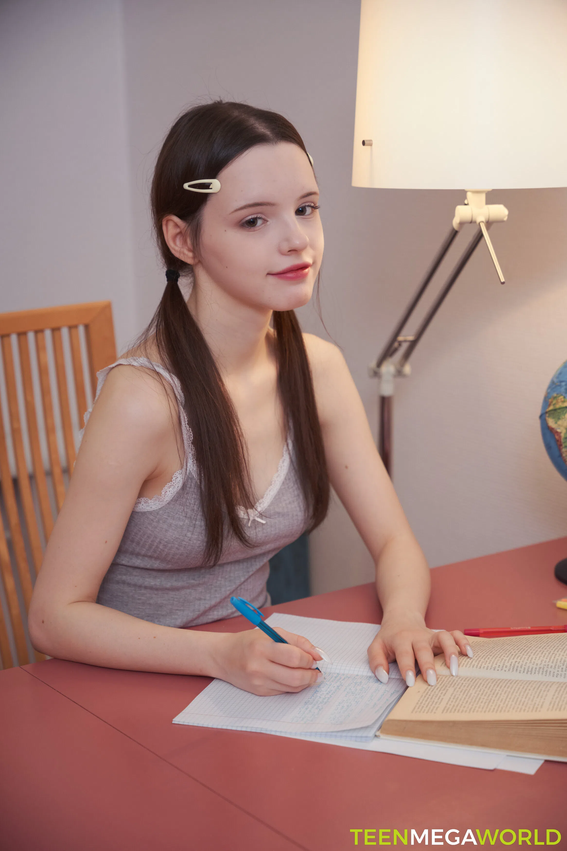 dakota-doll-fuck-studies-177096 Of Page 1-1.webp