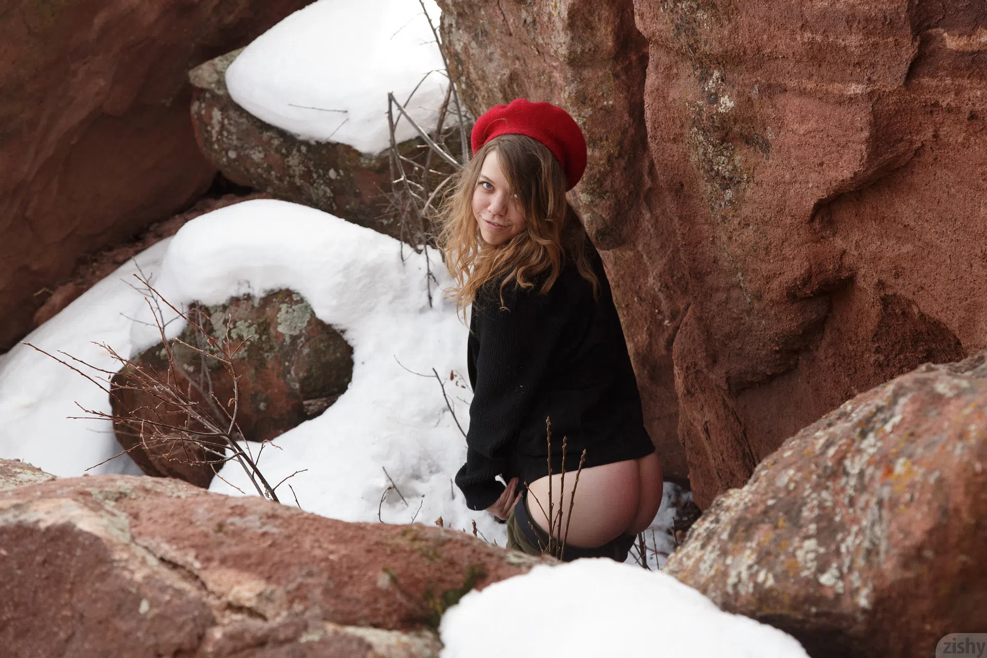 hilary-craig-at-red-rocks-zishy-9940 Of Page 1-2.webp