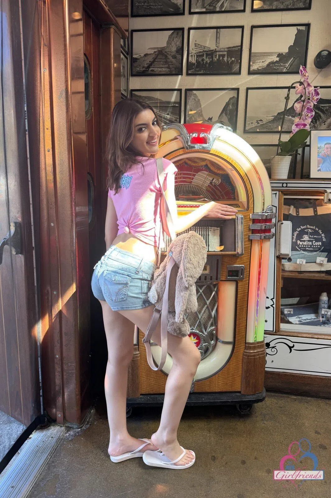 julia-james-atk-galleria-209367 Of Page 3-13.webp
