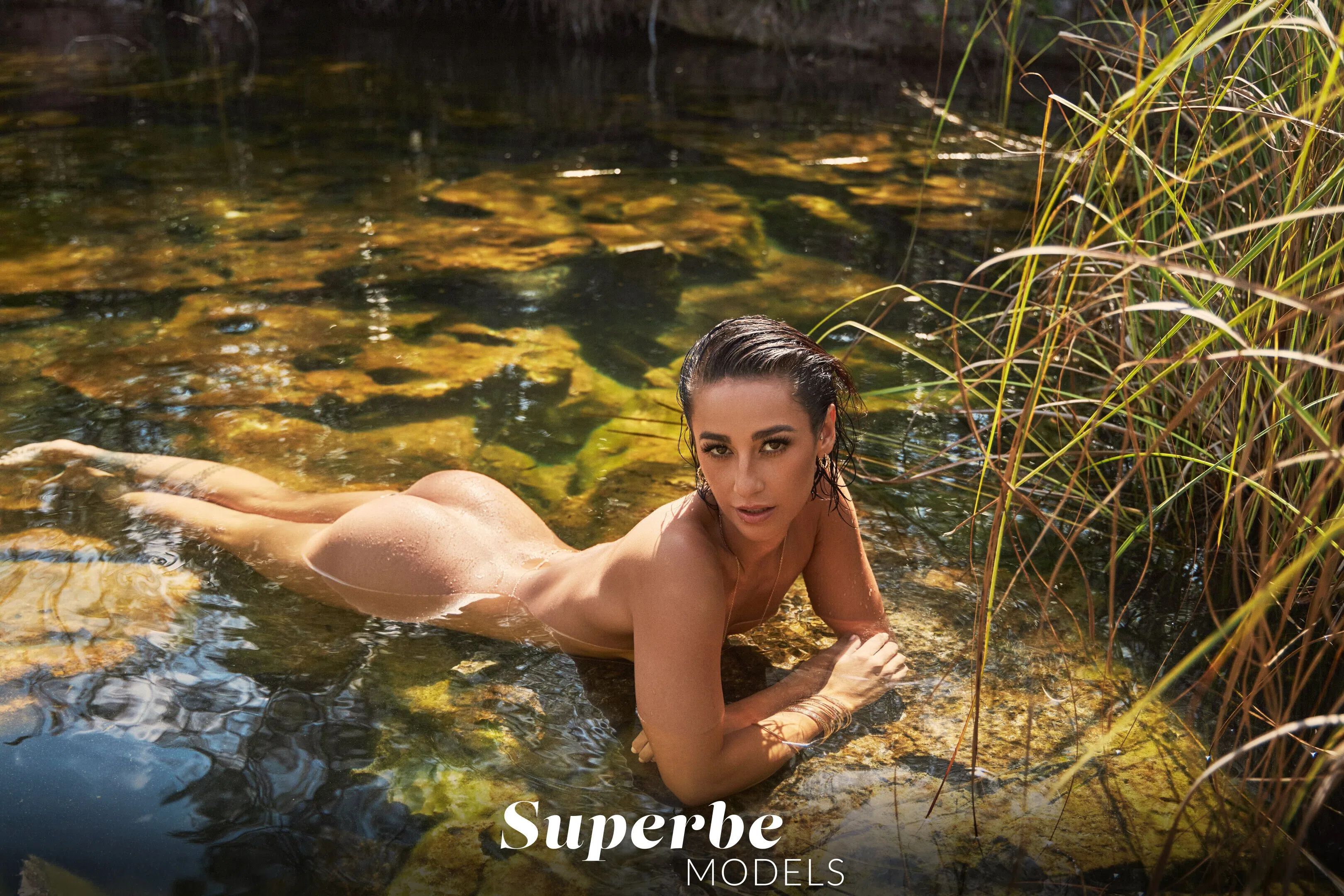 abella-mariposa-superbe-models-154817 Of Page 3-12.webp