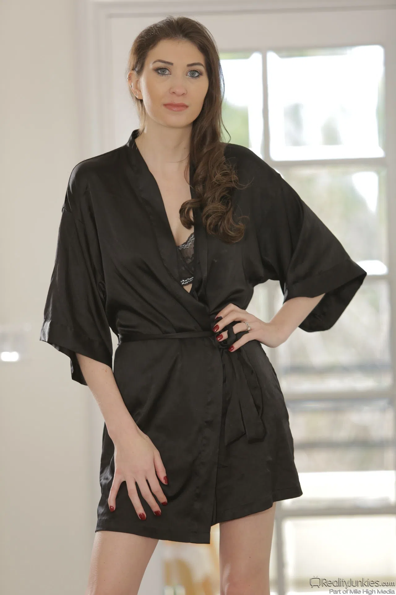 angelina-diamanti-cheating-housewives-65465 Of Page 1-1.webp