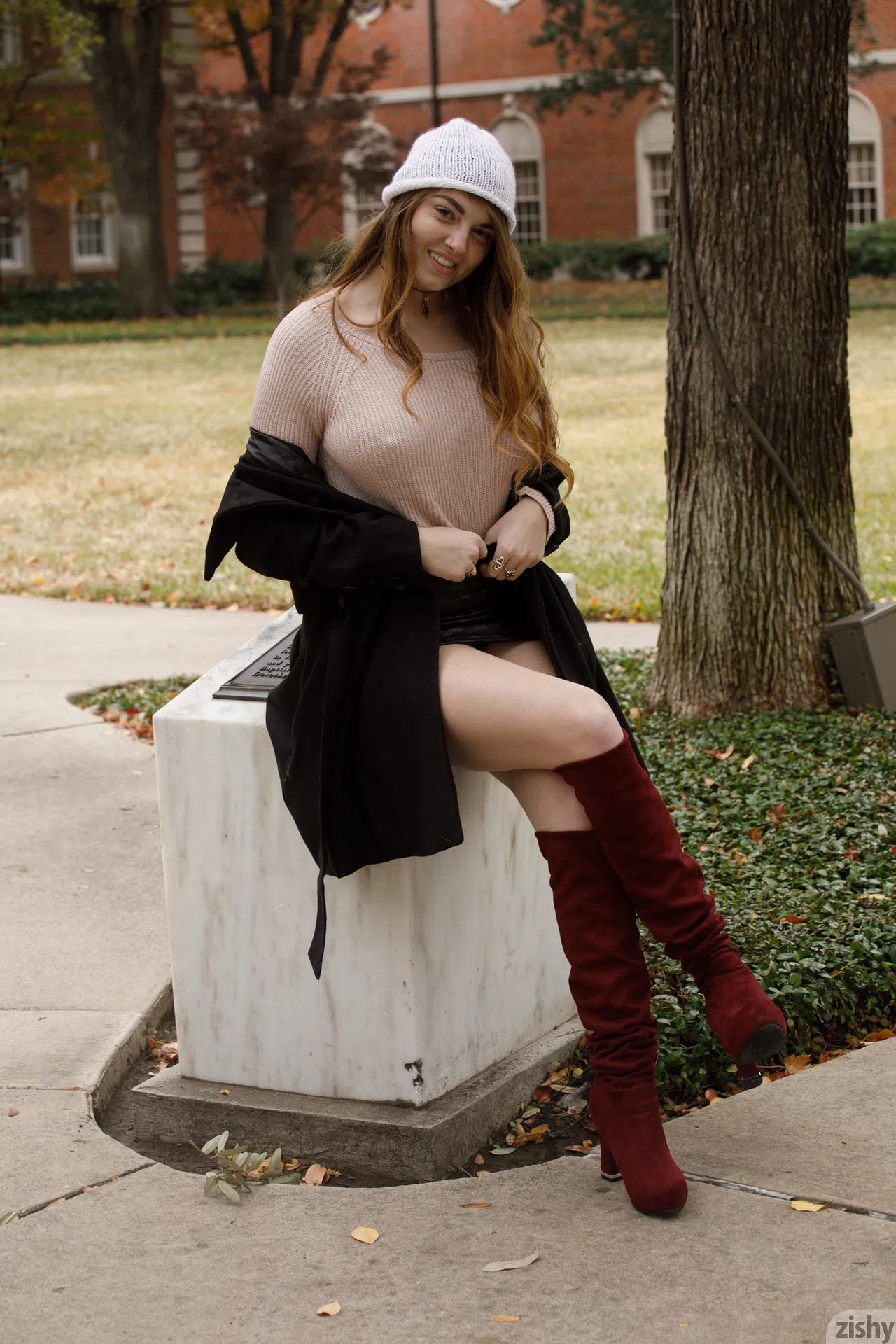 trista-jakes-as-secret-santa-zishy-36387 Of Page 1-2.webp