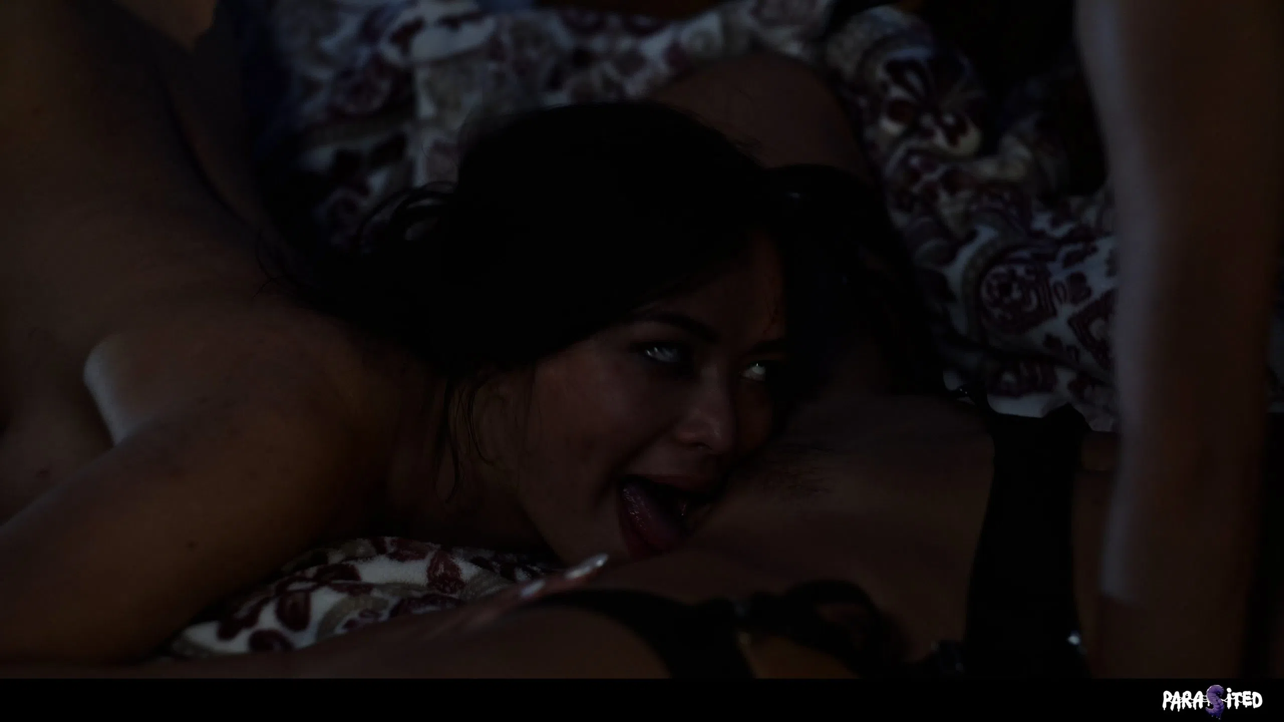 avery-black-nicole-doshi-scarlett-alexis-parasited-153591 Of Page 2-9.webp