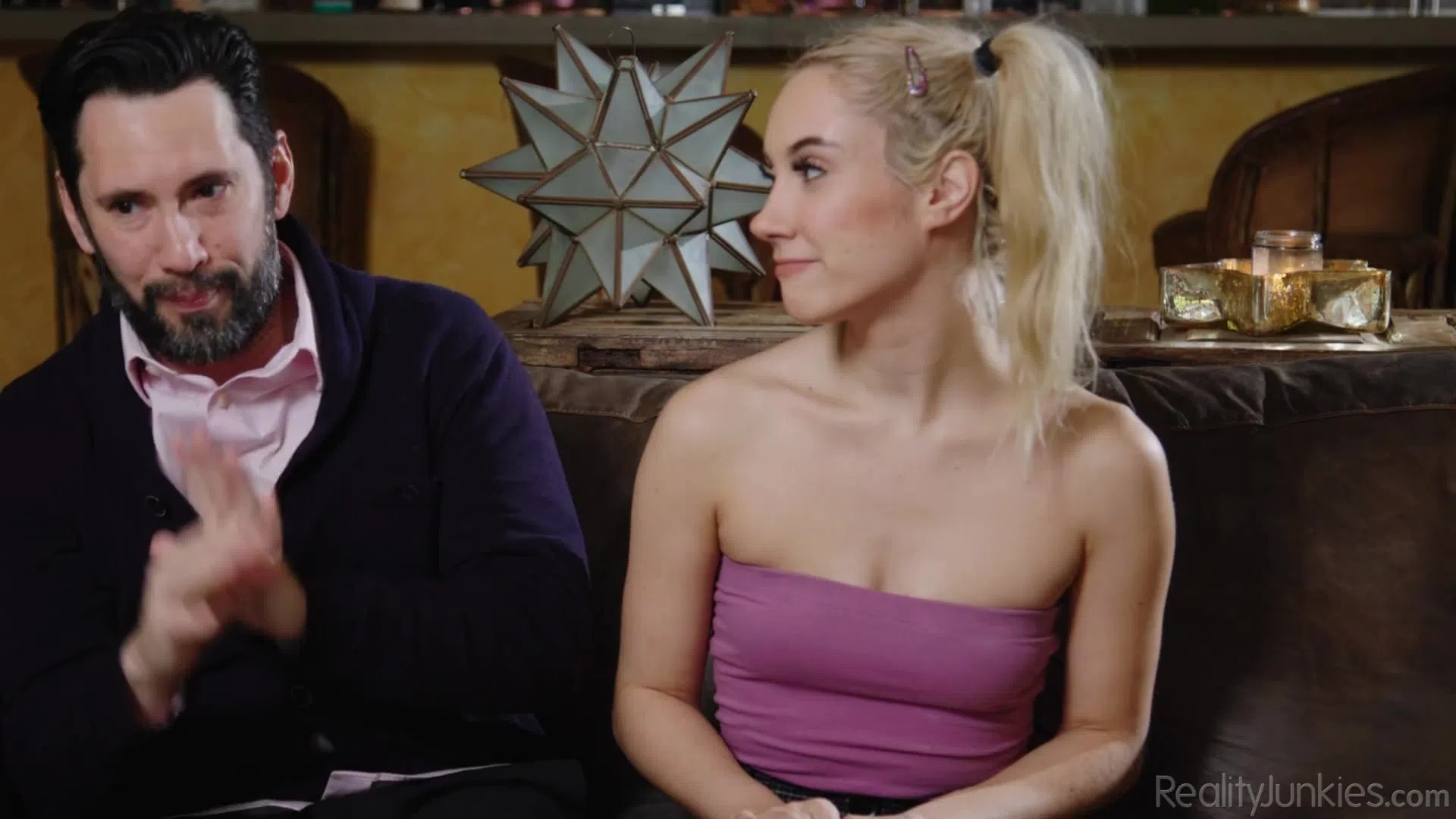 jazmin-luv-caitlin-bell-couples-seeking-teens-22-119107 Of Page 1-1.webp