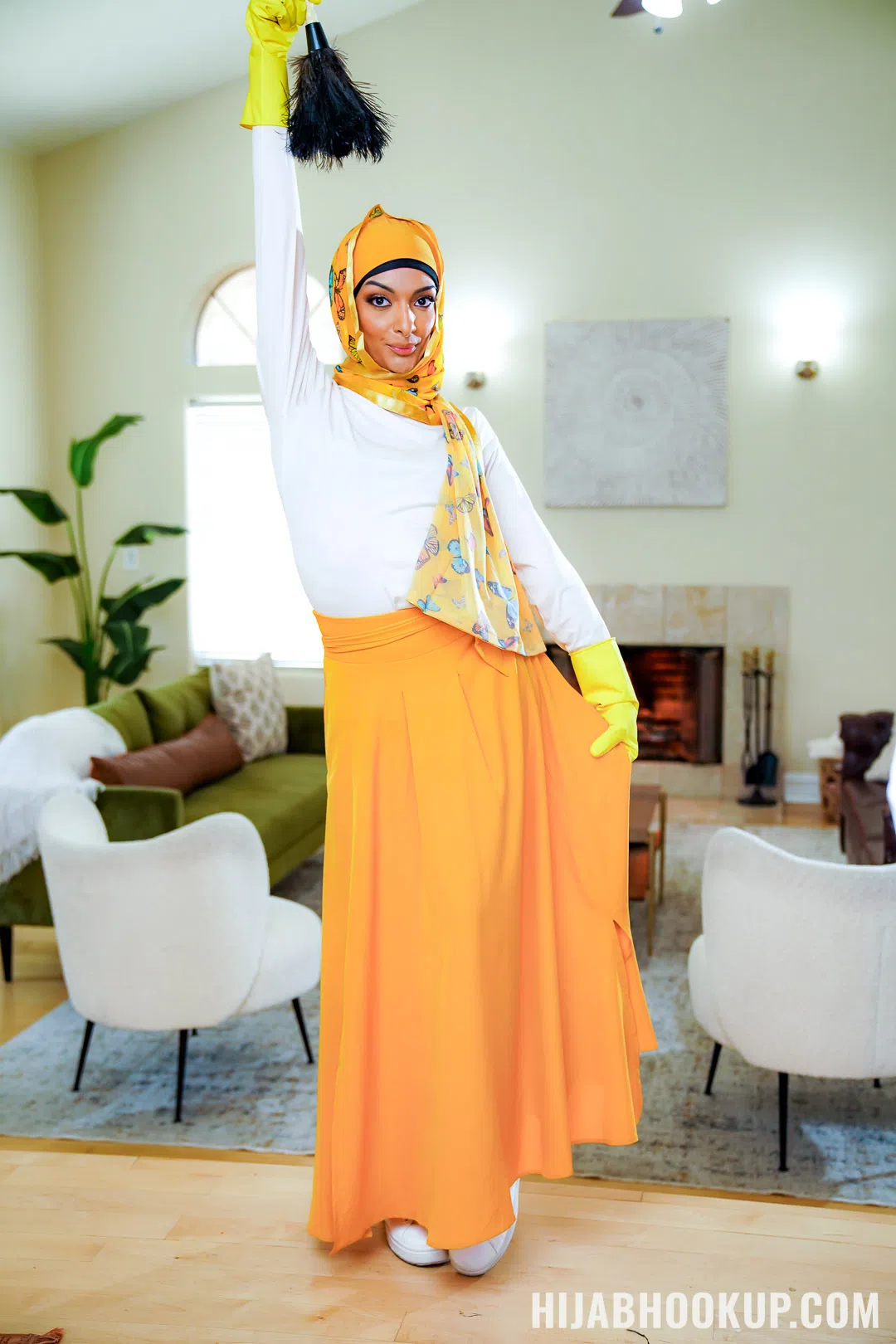 julia-james-laynee-james-hijab-hookup-191806 Of Page 1-2.webp