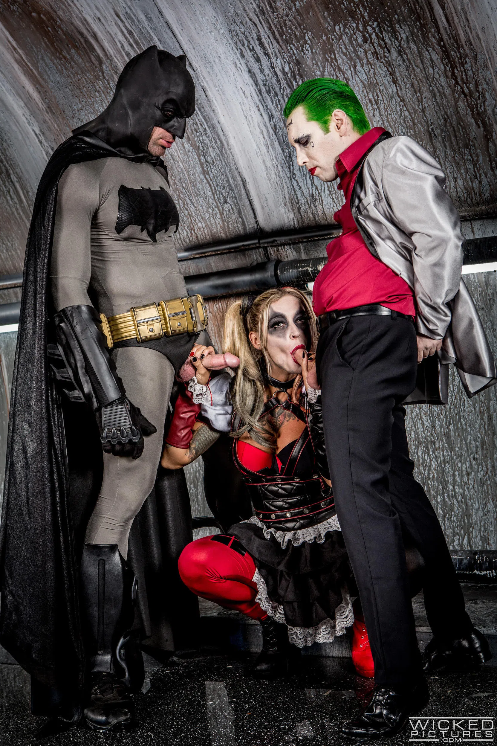 kleio-valentien-suicide-squad-xxx-an-axel-braun-parody-18551 Of Page 1-3.webp