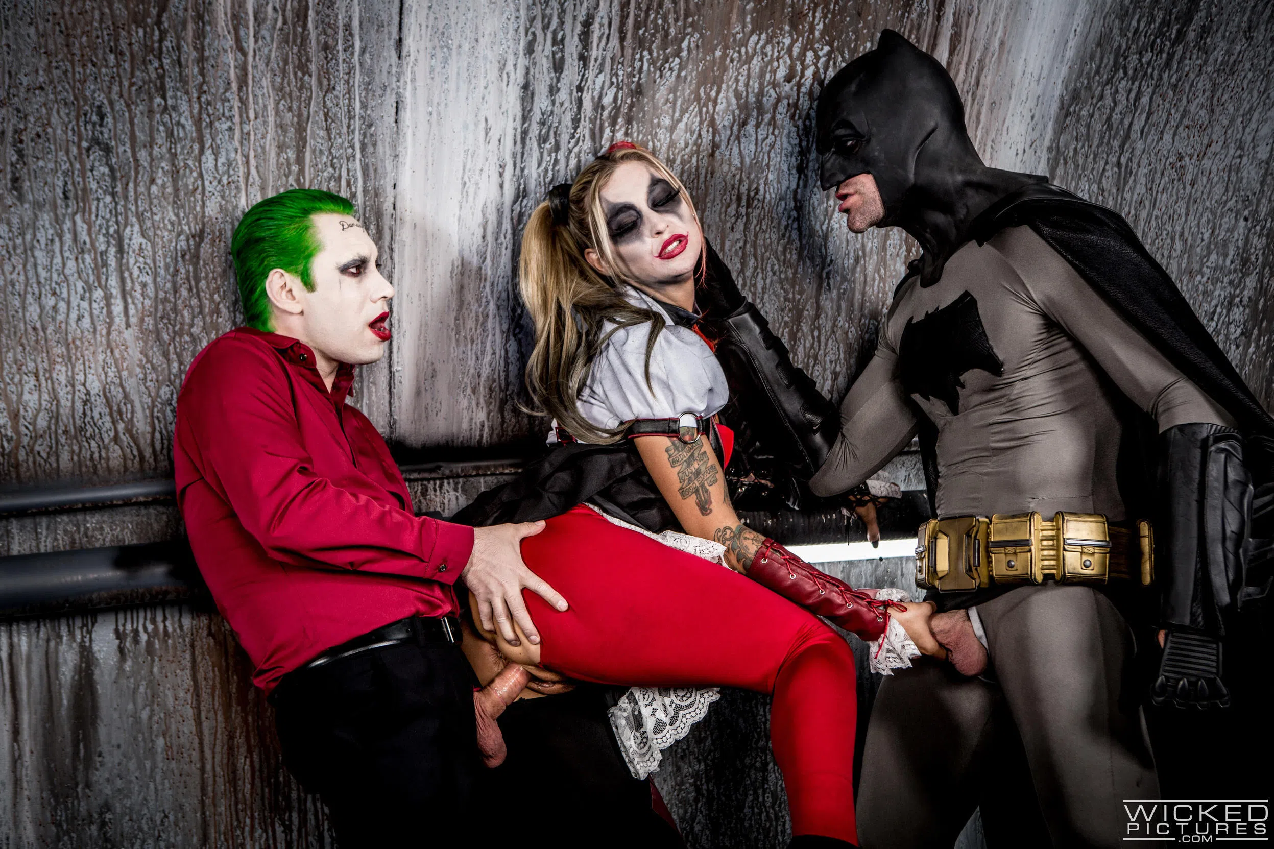 kleio-valentien-suicide-squad-xxx-an-axel-braun-parody-18551 Of Page 1-5.webp