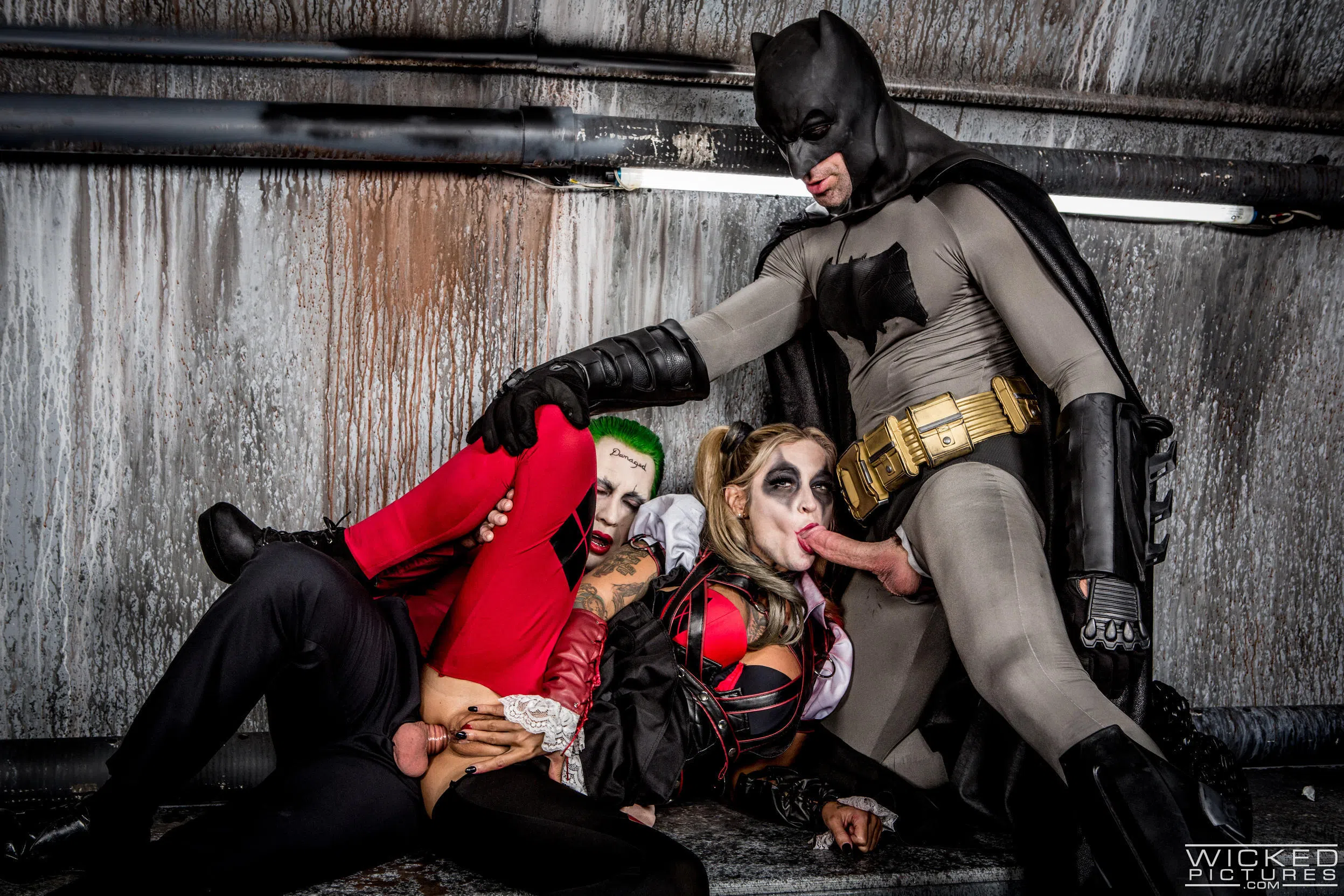 kleio-valentien-suicide-squad-xxx-an-axel-braun-parody-18551 Of Page 2-9.webp