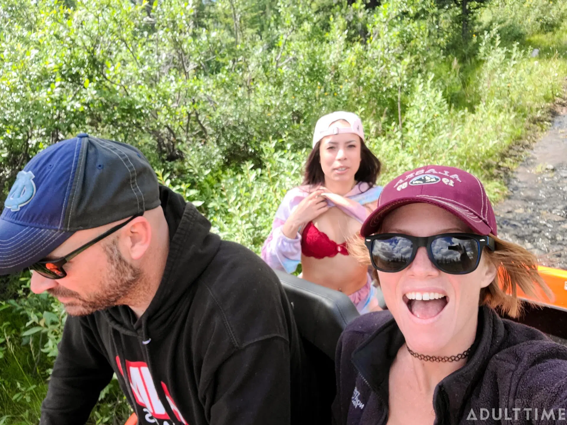 lana-mars-akgingersnaps-poly-family-life-alaska-road-trip-episode-3-89558 Of Page 1-1.webp
