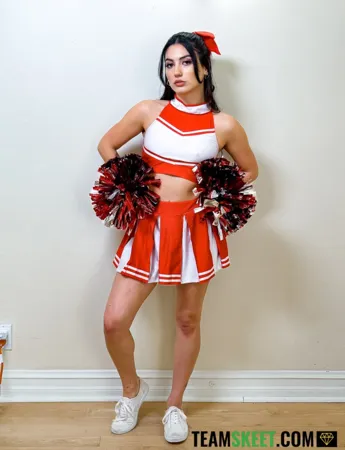 maya-woulfe-megan-mistakes-brat-tamer-173602