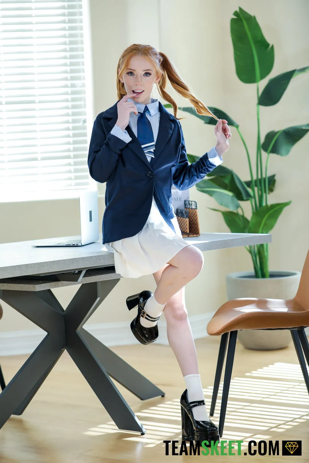 sophia-locke-madi-collins-brat-tamer-160801 Of Page 1-1.webp