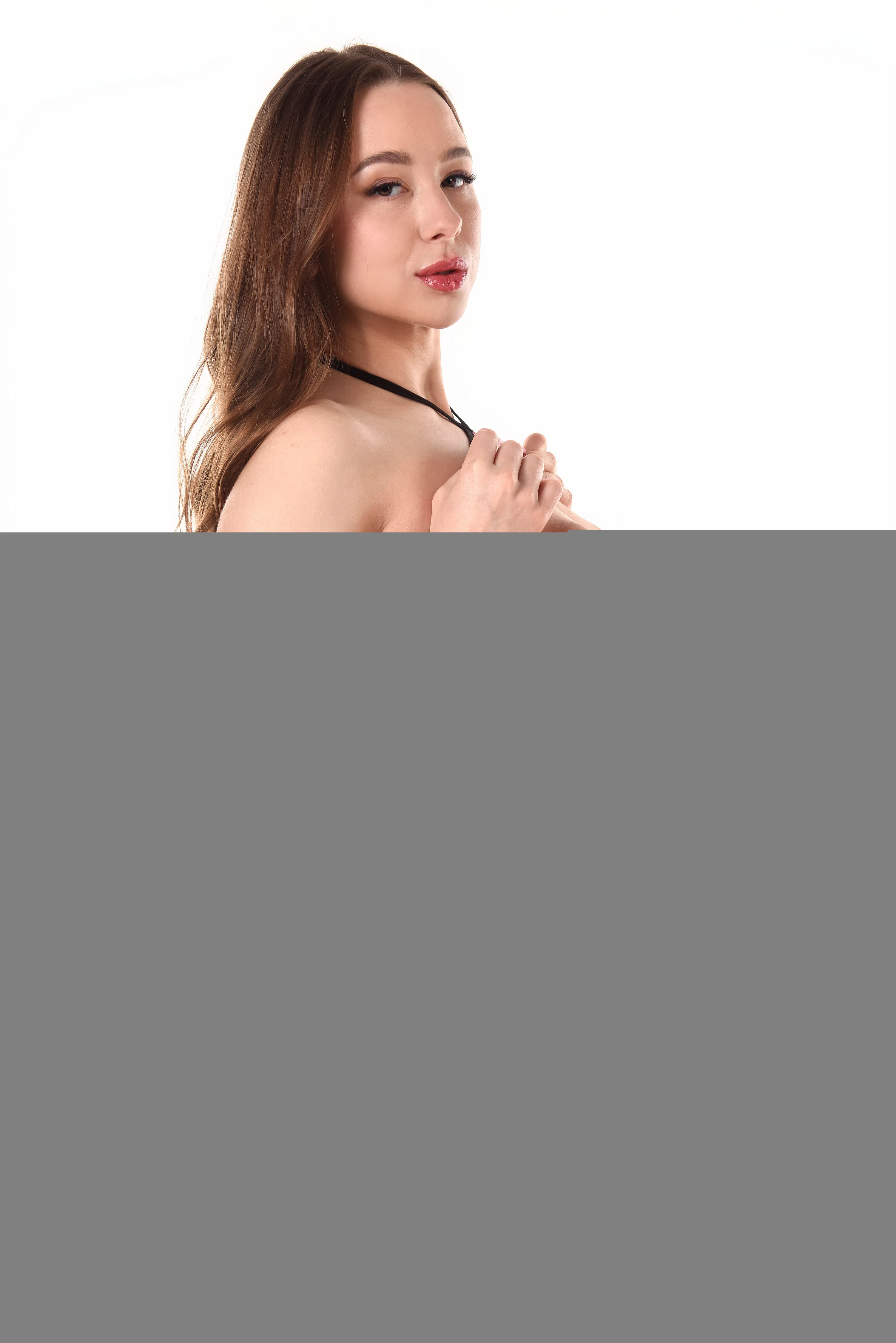 alice-kiss-istripper-191133 Of Page 1-5.webp