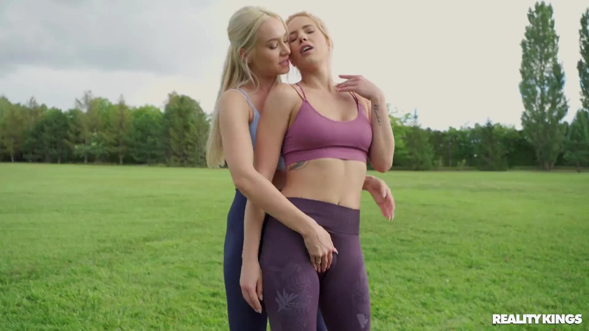 amy-douxxx-barbie-brill-we-live-together-129126 Of Page 1-5.webp