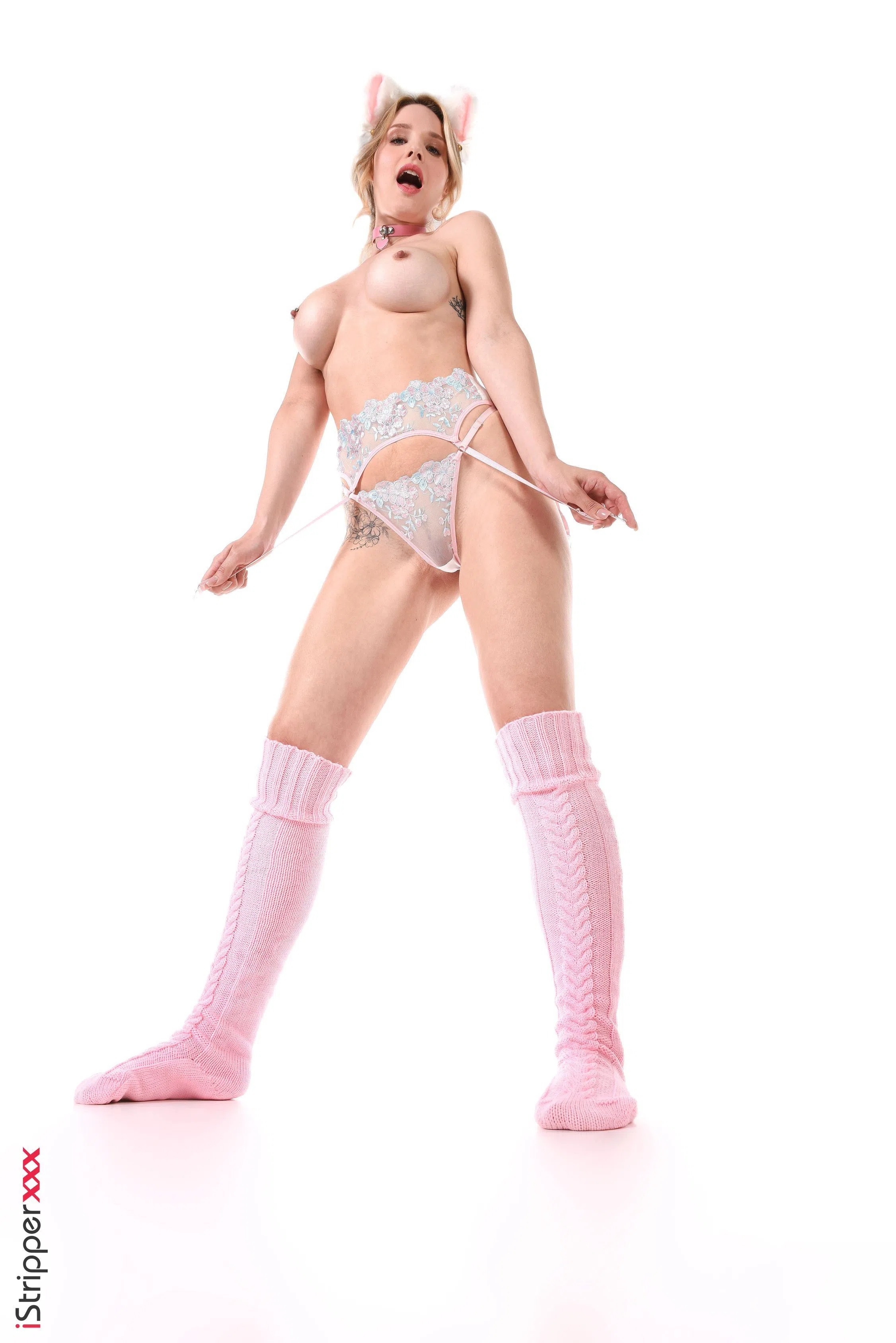 bonni-gee-istripper-146334 Of Page 2-6.webp