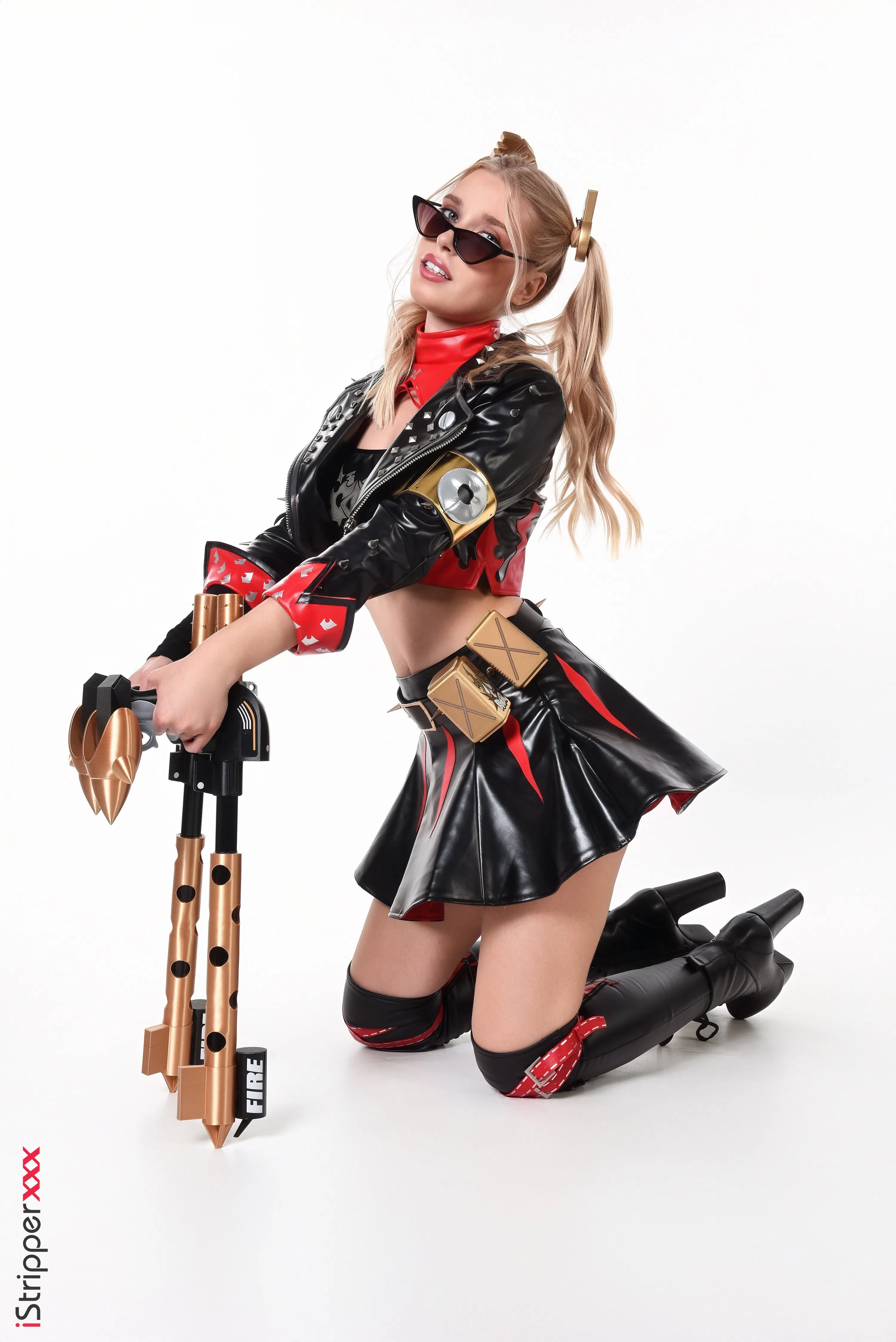 freya-mayer-istripper-201579 Of Page 1-2.webp