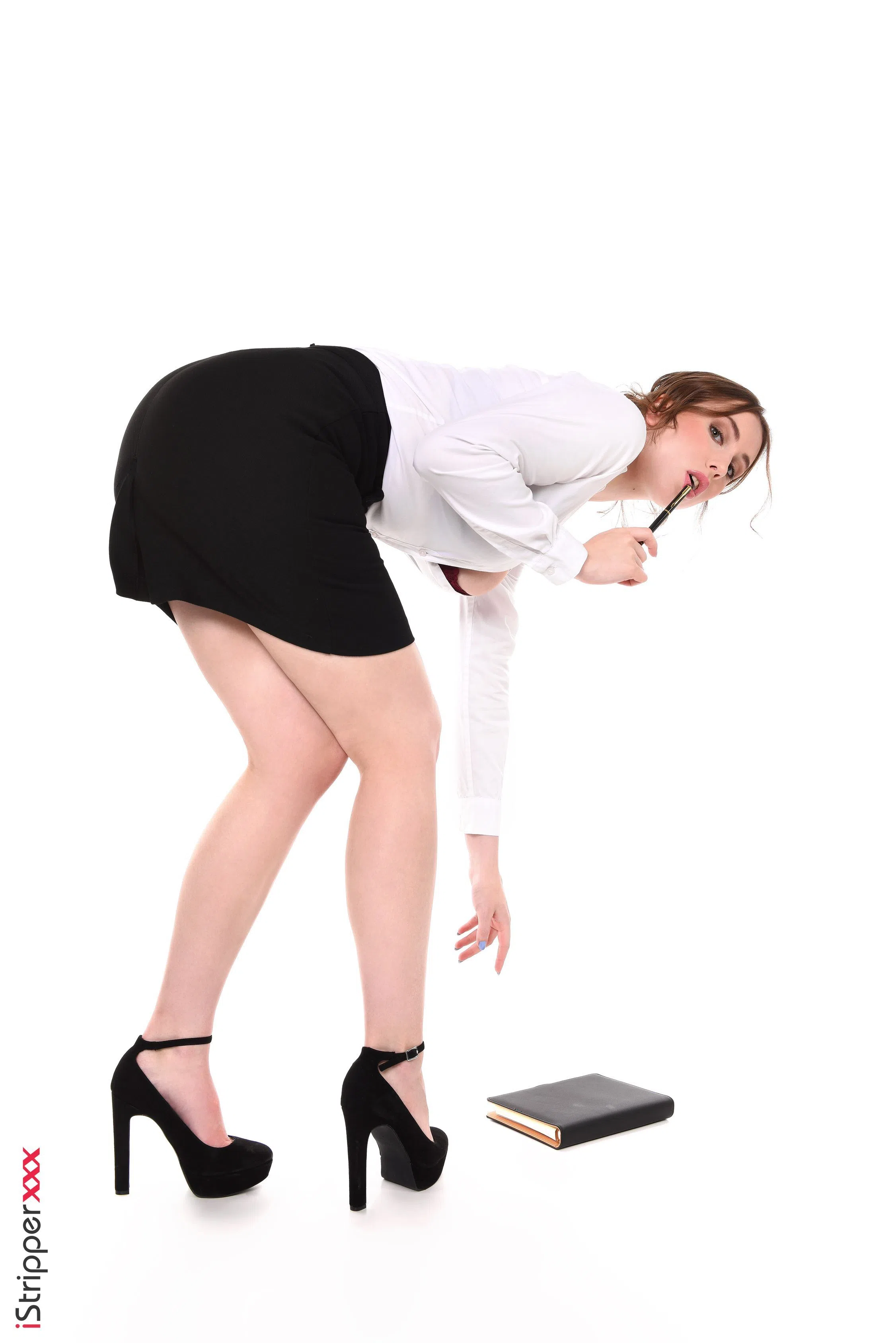 lilith-istripper-148593 Of Page 1-1.webp