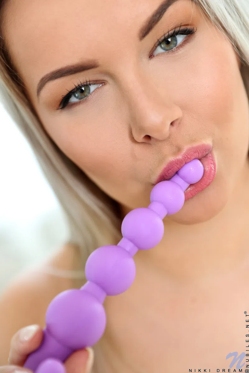nikki-dream-nubiles-3-31381 Of Page 2-8.webp
