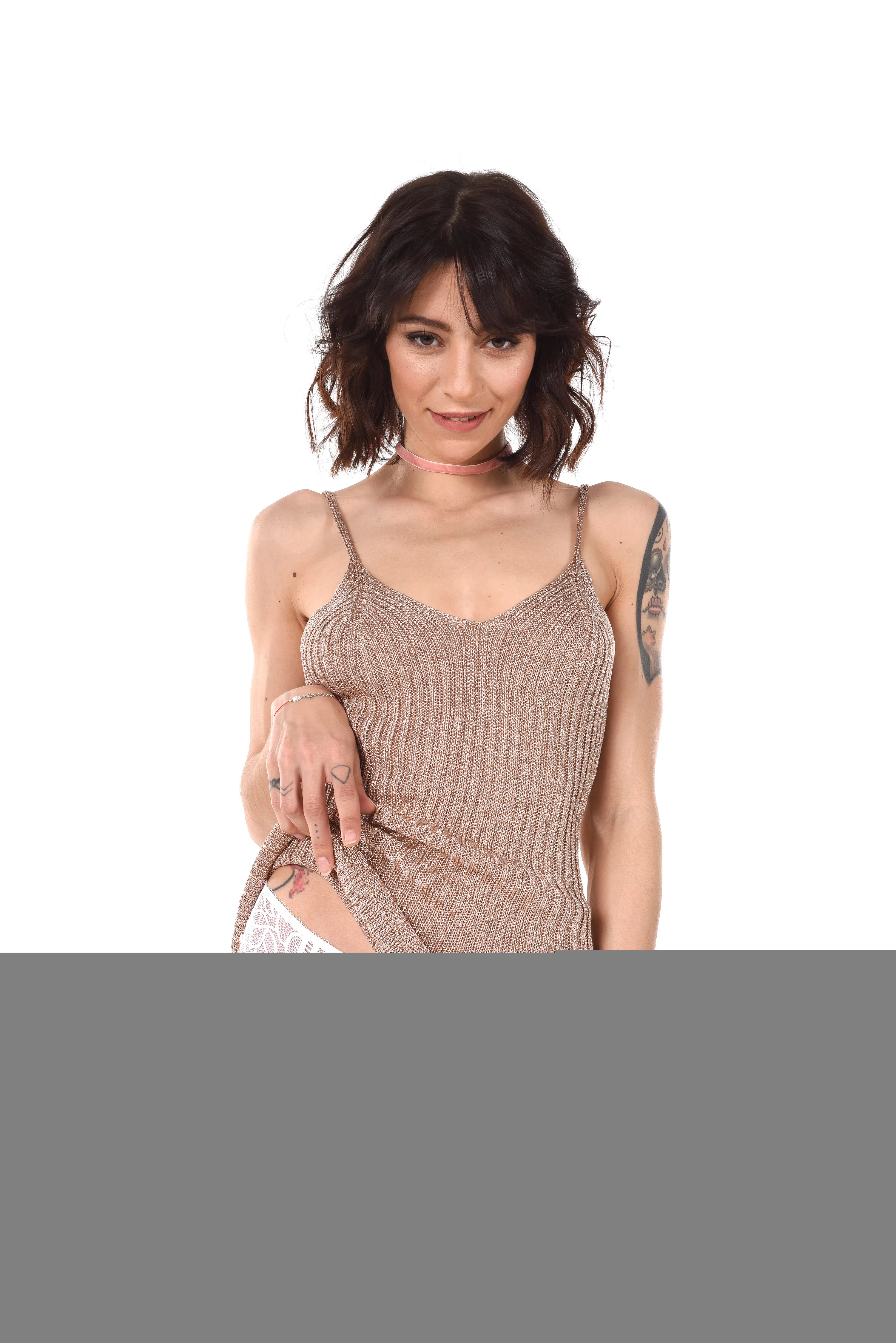 sasha-meow-istripper-104096 Of Page 1-2.webp