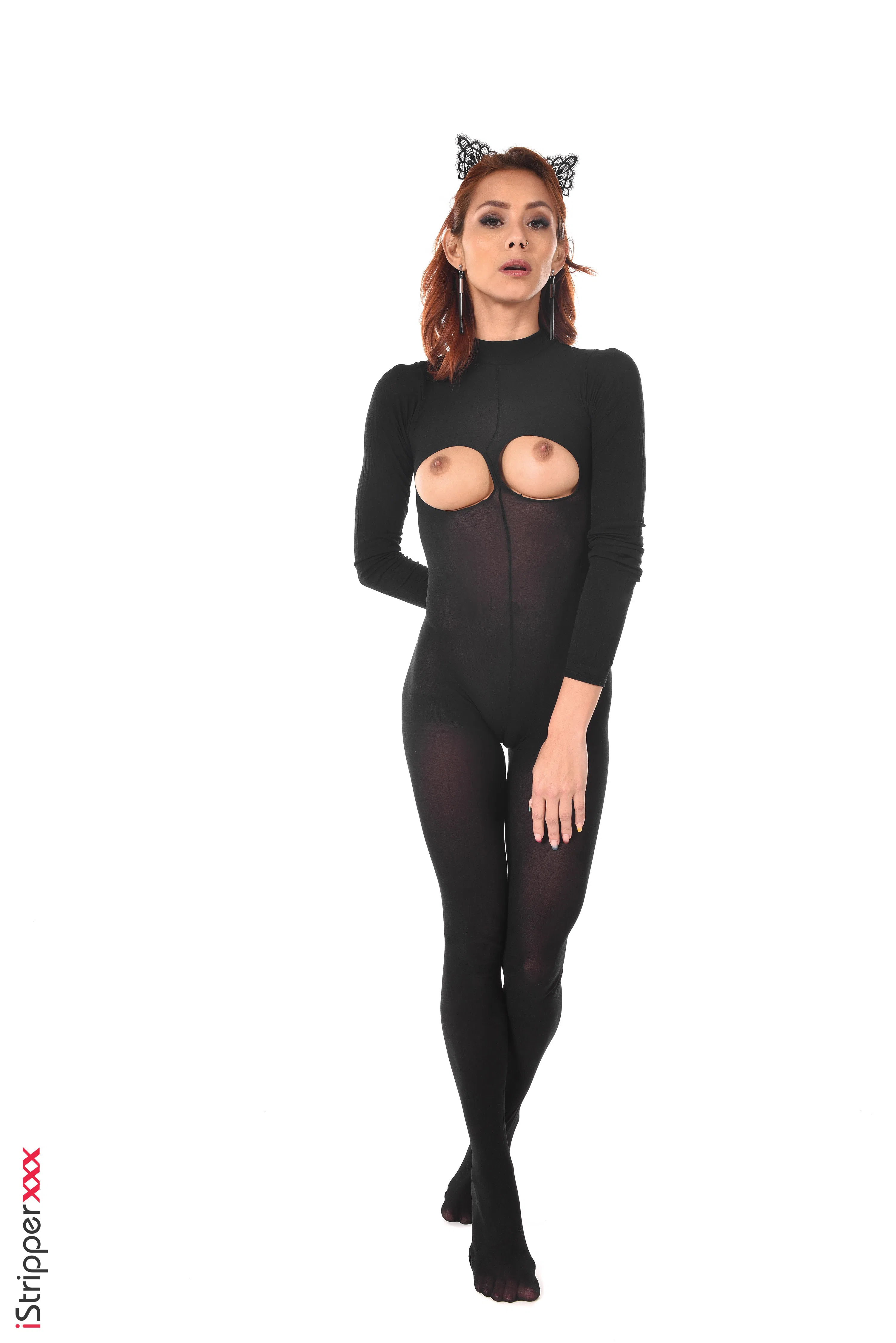 veronica-leal-istripper-100465 Of Page 1-2.webp